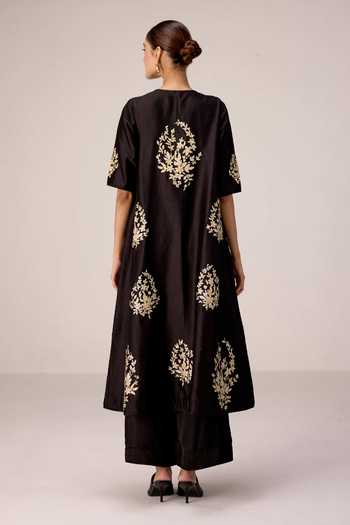 Shyam Narayan Prasad Applique Kurta Pant Set