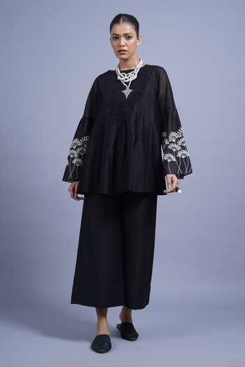 Buy Taika By Poonam Bhagat Black Chanderi Round Neck Fan Embroidered Top Online at Aza Fashions Buy_Taika By Poonam Bhagat_Black Chanderi Round Neck Fan Embroidered Top _Online_at_Aza_Fashions