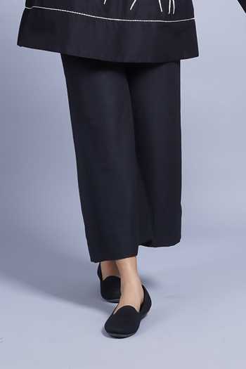 Buy_Taika By Poonam Bhagat_Black Chanderi High Neck Africa Embroidered Top _Online_at_Aza_Fashions