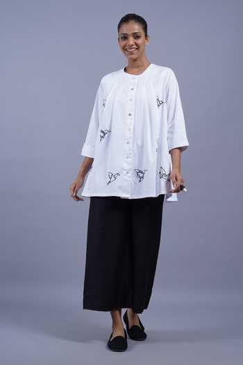 Taika By Poonam Bhagat_White Cotton Round Neck Origami Embroidered Short Top _at_Aza_Fashions