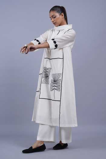 Buy_Taika By Poonam Bhagat_Ivory Chanderi Mandarin Collar Tulips Embroidered Kurta And Pant Set _Online_at_Aza_Fashions