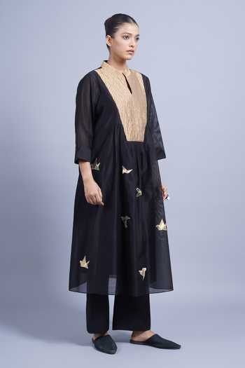 Buy_Taika By Poonam Bhagat_Black Chanderi Mandarin Collar, Yes Cranes Embroidered Kurta With Pant _Online_at_Aza_Fashions