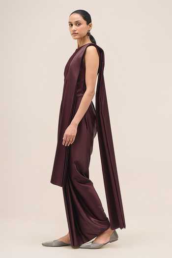 Buy Ampm Burgundy Silk Ila Saree Gown Online at Aza Fashions Buy_Ampm_Burgundy Silk Ila Saree Gown _Online_at_Aza_Fashions