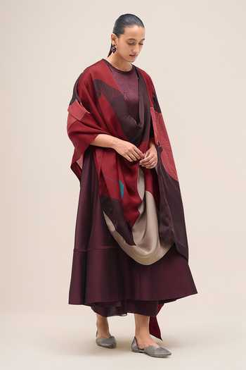 Shop Ampm Burgundy Chanderi Round Neck Kainaz Kurta Set Online at Aza Fashions Shop_Ampm_Burgundy Chanderi Round Neck Kainaz Kurta Set _Online_at_Aza_Fashions