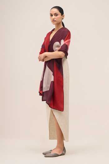 Ampm Burgundy Shabgul Scarf Online at Aza Fashions Ampm_Burgundy Shabgul Scarf _Online_at_Aza_Fashions