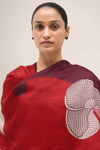 Buy Ampm Burgundy Shabgul Scarf Online at Aza Fashions Buy_Ampm_Burgundy Shabgul Scarf _Online_at_Aza_Fashions