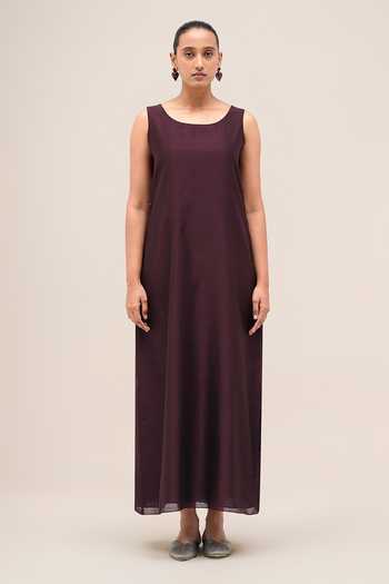 Ampm Burgundy Chanderi Aziza Abaya Jacket Set Online at Aza Fashions Ampm_Burgundy Chanderi Aziza Abaya Jacket Set _Online_at_Aza_Fashions