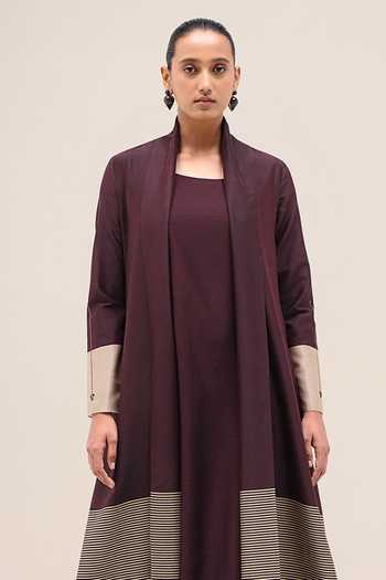 Shop Ampm Burgundy Chanderi Aziza Abaya Jacket Set Online at Aza Fashions Shop_Ampm_Burgundy Chanderi Aziza Abaya Jacket Set _Online_at_Aza_Fashions