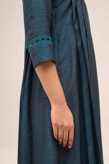 Shop Ampm Blue Chanderi High Neck Safira Kurta Set Shop_Ampm_Blue Chanderi High Neck Safira Kurta Set