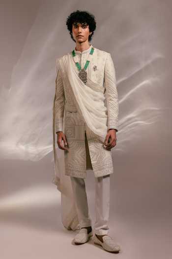 Paarsh The Pearl Citadel Sherwani Set 