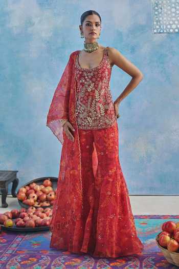 Show Shaa Zohra Embroidered Kurta Gharara Set 