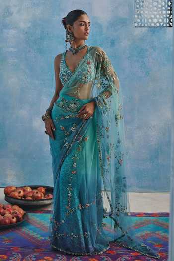 Show Shaa Tarini Pre-Draped Saree Set 