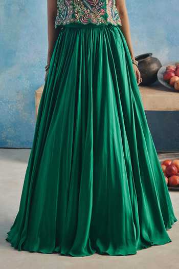 Show Shaa Green Organza, Satin Round Neck Rasika Embroidered Top And Lehenga Set Online at Aza Fashions Show Shaa_Green Organza, Satin Round Neck Rasika Embroidered Top And Lehenga Set _Online_at_Aza_Fashions