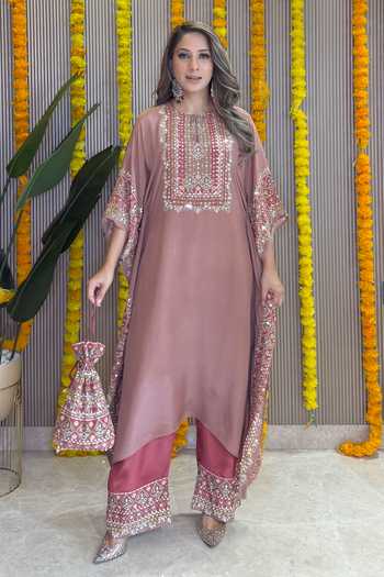 Surkh Syahi Salma Sitara Dusty Rose Kaftan Set 