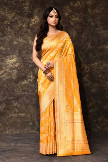 Vishwa By Pinki Sinha Floral Jaal Woven Silk Saree With Running Blouse 