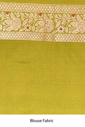 Vishwa By Pinki Sinha_Green Silk Meenakari Woven Saree With Running Blouse _Online_at_Aza_Fashions