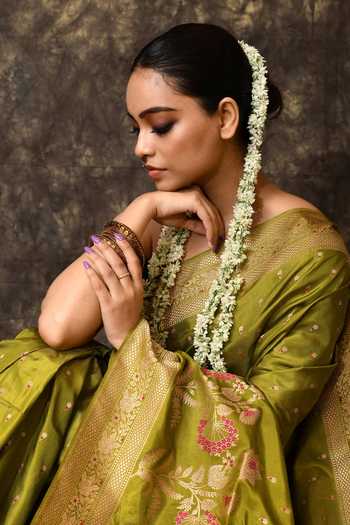 Vishwa By Pinki Sinha_Green Silk Meenakari Woven Saree With Running Blouse _at_Aza_Fashions