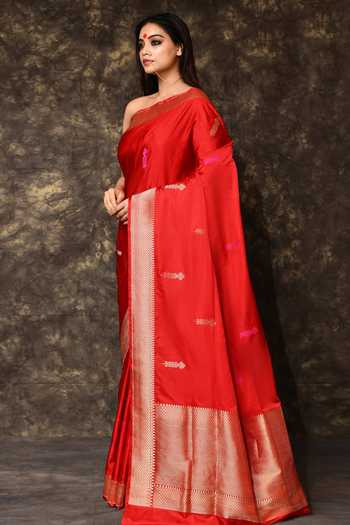 Buy_Vishwa By Pinki Sinha_Red Silk Border Woven Saree With Running Blouse _Online_at_Aza_Fashions