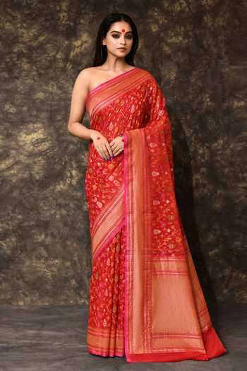 Vishwa By Pinki Sinha Handwoven Saree With Running Blouse