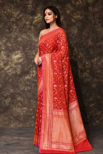 Buy_Vishwa By Pinki Sinha_Red Muslin Handwoven Saree With Running Blouse _Online_at_Aza_Fashions