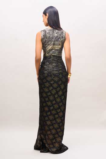 Buy Tarun Tahiliani Black Round Neck, Embroidered Cape Skirt Set Online at Aza Fashions Buy_Tarun Tahiliani_Black Round Neck, Embroidered Cape Skirt Set _Online_at_Aza_Fashions