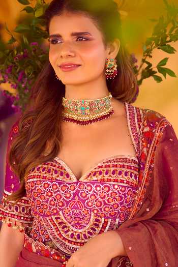 Vivinia By Vidhi Mehra Multicolor Kundan Choker Necklace Set 
