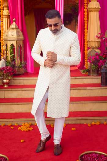August By Swati Akash Jhunjhunwala Self Embroidered Sherwani 