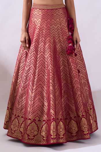 Buy Azeera Pink Brocade V-neck Hand Embroidered Blouse Lehenga Set Buy_Azeera_Pink Brocade V-neck Hand Embroidered Blouse Lehenga Set