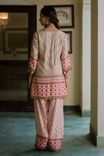 Irrau By Samir Mantri Bindiya Blooming Floral Print Choga Kurta Set
