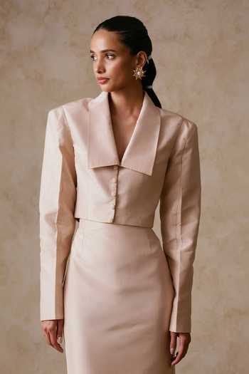 Nirmooha Ivory Taffeta Notched Neck Split Cropped Jacket With Column Skirt Online at Aza Fashions Nirmooha_Ivory Taffeta Notched Neck Split Cropped Jacket With Column Skirt _Online_at_Aza_Fashions