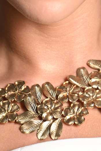 Buy Anki Bunki Aditi Gold Plated Nayantara Cascading Floral Bib Necklace Online at Aza Fashions Buy_Anki Bunki Aditi_Gold Plated Nayantara Cascading Floral Bib Necklace _Online_at_Aza_Fashions