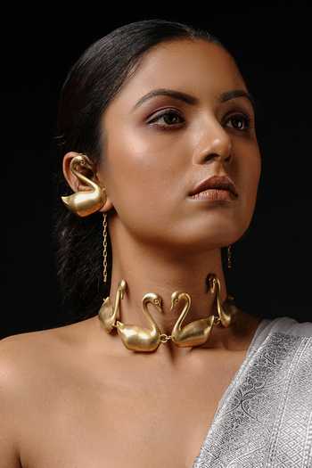 Anki Bunki Aditi Big Duck Choker & Earrings Set 