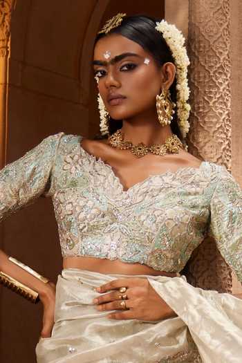 Anki Bunki Aditi Akriti Leaf Cutwork Necklace Set 