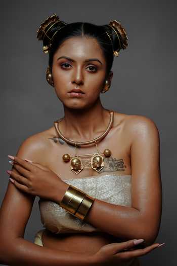 Anki Bunki Aditi Bheem Antique Bold Necklace 