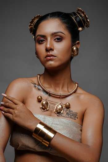 Anki Bunki Aditi Bheem Antique Bold Necklace 