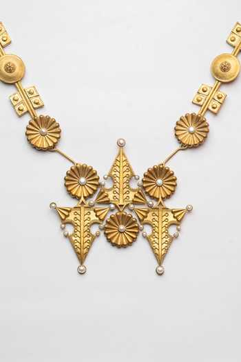 Anki Bunki Aditi Madera Cluster Carved Detailed Necklace 