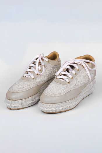 Buy Fuchsia by aashaka mehta Off White Pearl Embellished Sneakers Online at Aza Fashions Buy_Fuchsia by aashaka mehta_Off White Pearl Embellished Sneakers _Online_at_Aza_Fashions