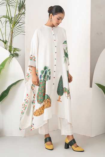 Buy Haute Mess Ivory Silk, Chanderi Mandarin Collar Kaftan Set Online at Aza Fashions Buy_Haute Mess_Ivory Silk, Chanderi Mandarin Collar Kaftan Set _Online_at_Aza_Fashions