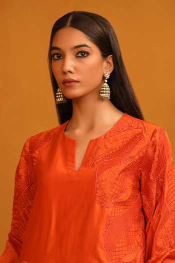 Kaari Polki Embellished Jhumka Earrings 