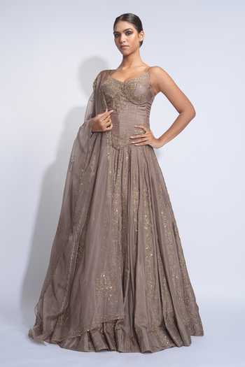 Buy_Shruti S_Gold Silk, Organza Sequins Sweetheart Neck Embroidered Corset Lehenga Set _Online_at_Aza_Fashions