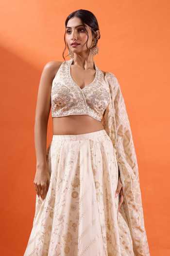 Shop Azeera Off White Brocade V-neck Floral Woven Lehenga Set Shop_Azeera_Off White Brocade V-neck Floral Woven Lehenga Set