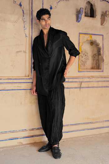 Shop Dash And Dot Black Viscose Crushed Crinkled Barrel Pant Online at Aza Fashions Shop_Dash And Dot_Black Viscose Crushed Crinkled Barrel Pant _Online_at_Aza_Fashions