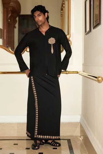 Dash And Dot Embroidered Motif Shirt & Lungi Set 