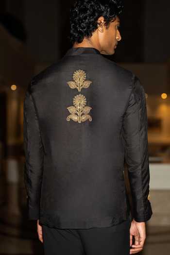 Dash And Dot Embroidered Textured Shirt 