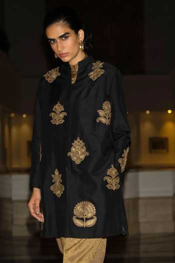 Dash And Dot Motif Embroidered Textured Jacket 