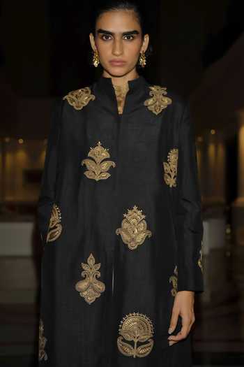 Buy_Dash And Dot_Black Viscose Band Collar Motif Embroidered Textured Jacket 