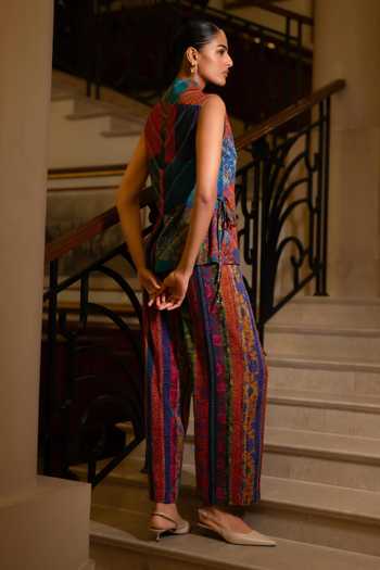 Shop Dash And Dot Multi Color Viscose V-neck Embroidered Patchwork Printed Waistcoat Online at Aza Fashions Shop_Dash And Dot_Multi Color Viscose V-neck Embroidered Patchwork Printed Waistcoat _Online_at_Aza_Fashions