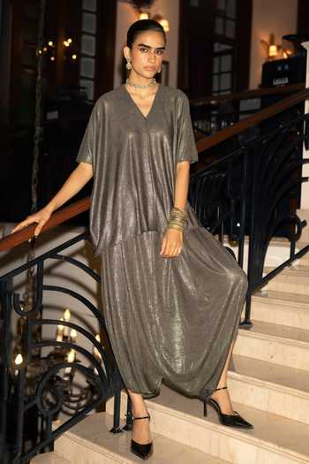 Dash And Dot Grey Polyester, Spandex V-neck Textured Lame Boxy Top And Draped Pant Set at Aza Fashions Dash And Dot_Grey Polyester, Spandex V-neck Textured Lame Boxy Top And Draped Pant Set _at_Aza_Fashions