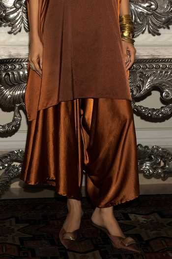 Dash And Dot Brown Polyester Round Neck Flowy Ombre Cape Tunic And Draped Culotte Pant Online at Aza Fashions Dash And Dot_Brown Polyester Round Neck Flowy Ombre Cape Tunic And Draped Culotte Pant _Online_at_Aza_Fashions