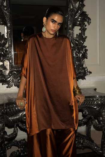 Buy Dash And Dot Brown Polyester Round Neck Flowy Ombre Cape Tunic And Draped Culotte Pant Buy_Dash And Dot_Brown Polyester Round Neck Flowy Ombre Cape Tunic And Draped Culotte Pant